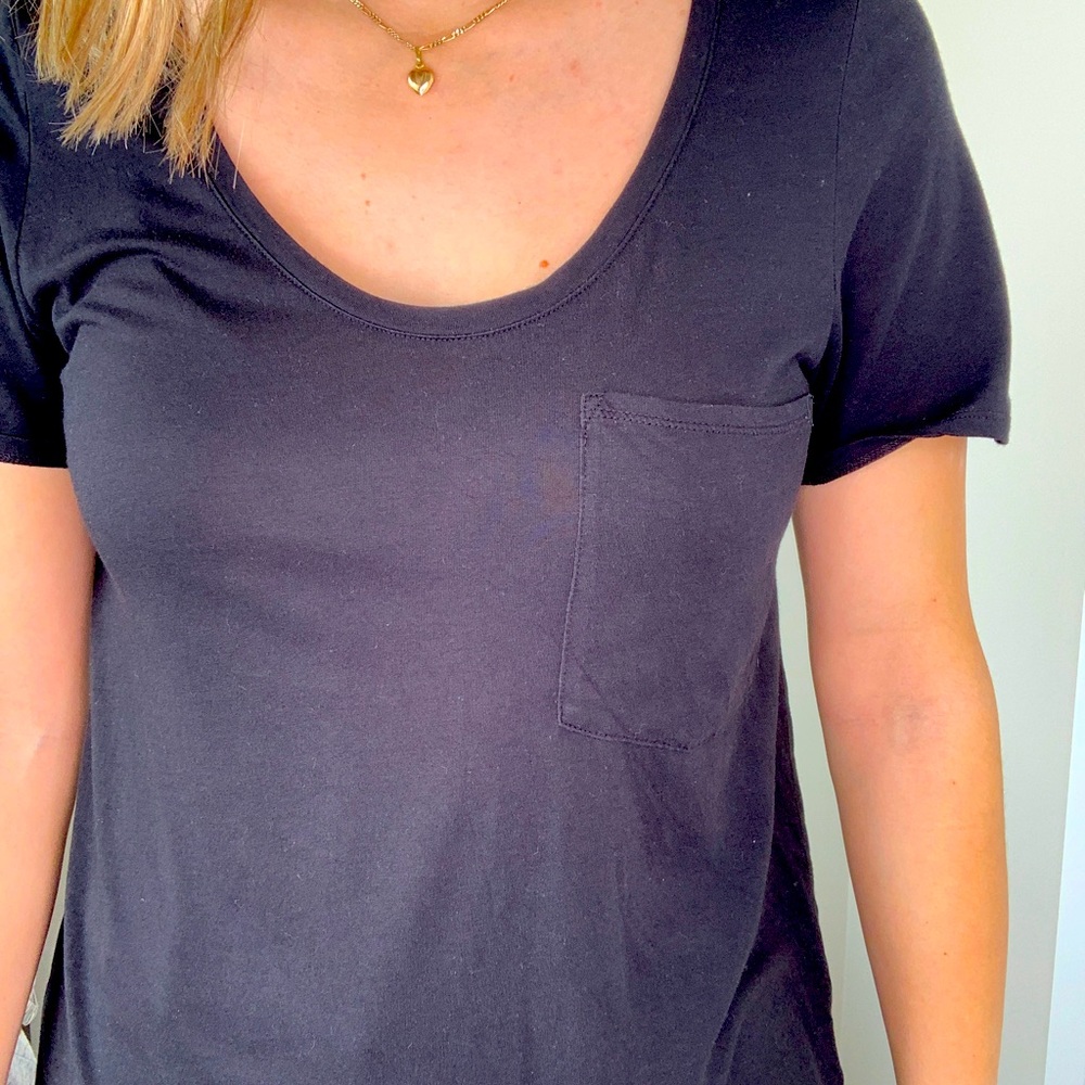 Babaton size medium black top with pocket